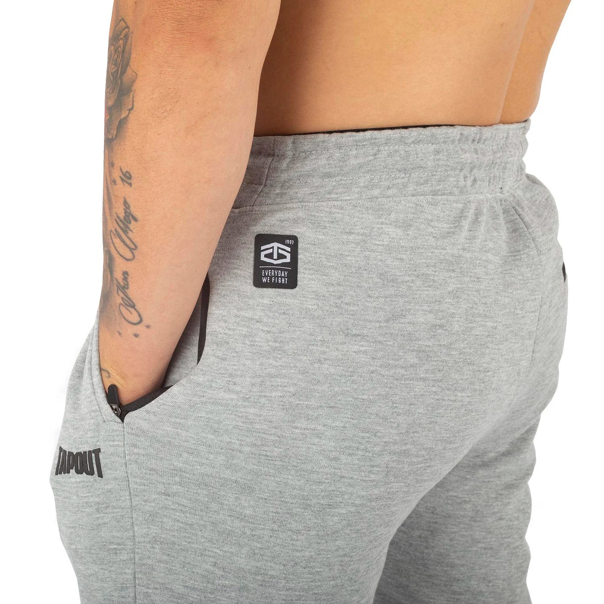 PANTALON JOGGER HOMBRE TAPOUT BOLO